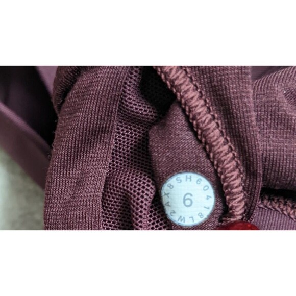 Women's Lululemon Energy Bra Flocked Dark Adobe Criss Cross Back Size 6 - Picture 9 of 9